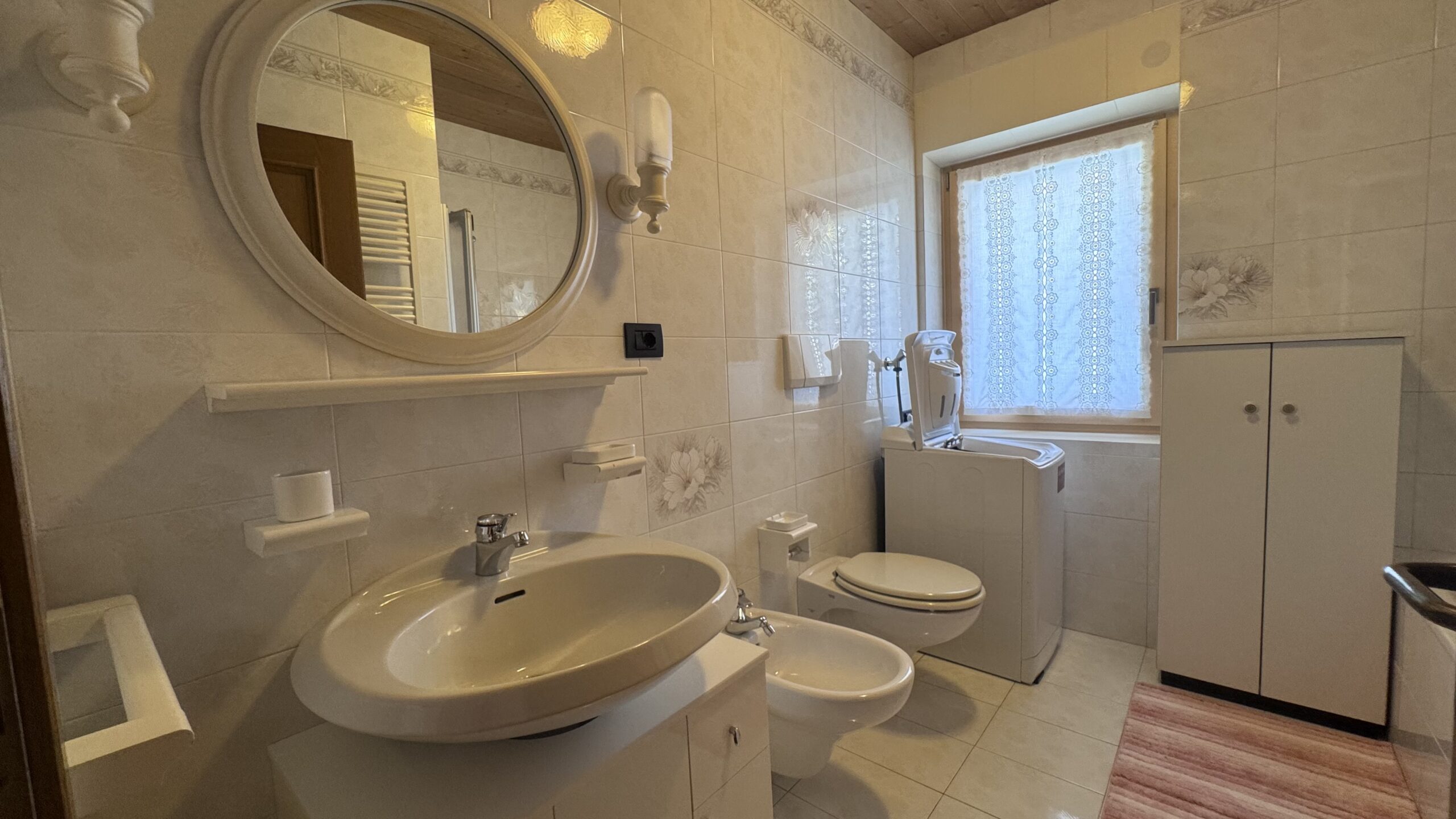 Dettaglio bagno 1